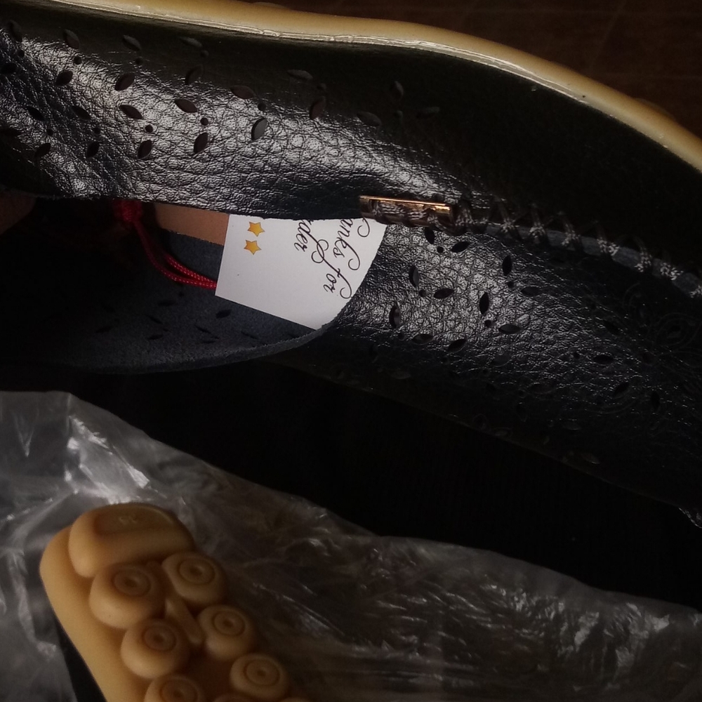 Shoes - Picture 2 of 2